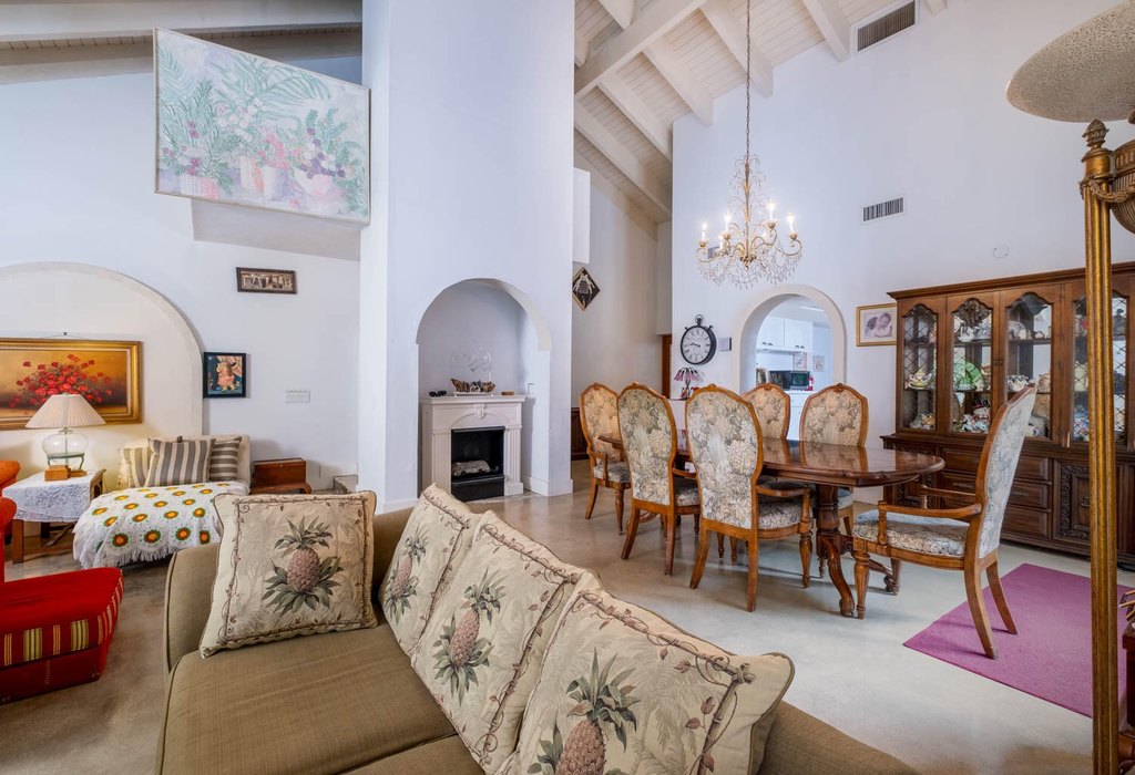 Key Largo, Florida, 33037, United States, 10 Bedrooms Bedrooms, ,9 BathroomsBathrooms,Residential,Forsale,1944409