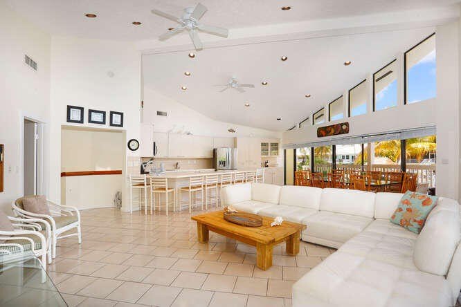 Key Largo, Florida, 33037, United States, 3 Bedrooms Bedrooms, ,3 BathroomsBathrooms,Residential,Forsale,2011068