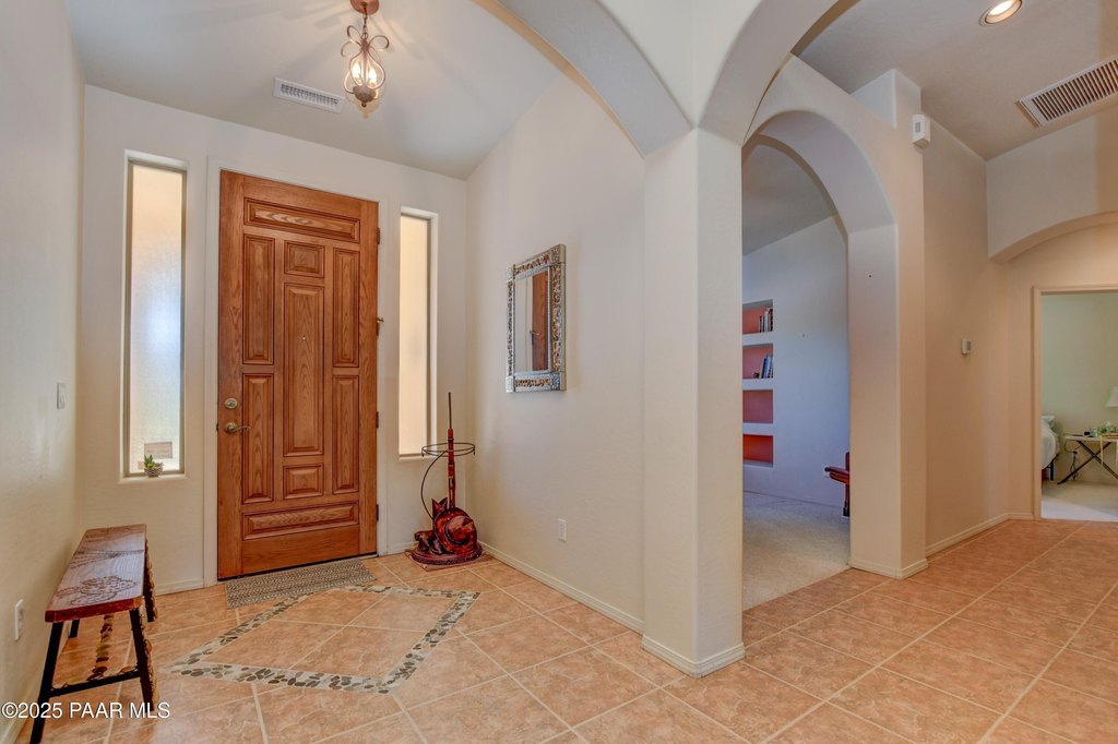 Prescott, Arizona, 86305, United States, 3 Bedrooms Bedrooms, ,2 BathroomsBathrooms,Residential,Forsale,1886195