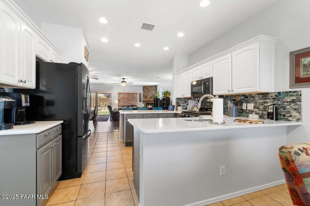 Prescott Valley, Arizona, 86315, United States, 3 Bedrooms Bedrooms, ,2 BathroomsBathrooms,Residential,Forsale,1903159