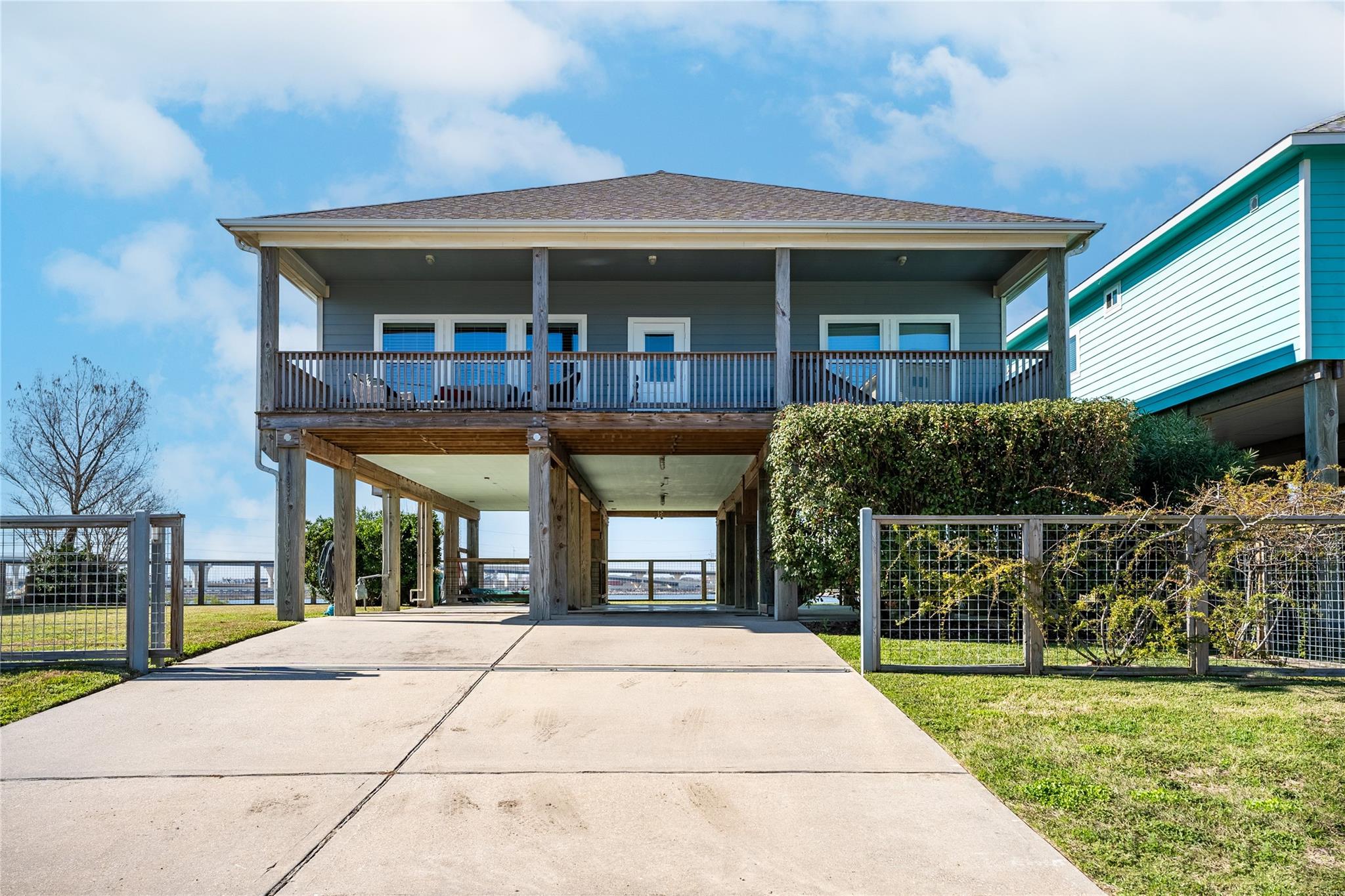 Seabrook, Texas, 77586, United States, 3 Bedrooms Bedrooms, ,2 BathroomsBathrooms,Residential,Forsale,1953064
