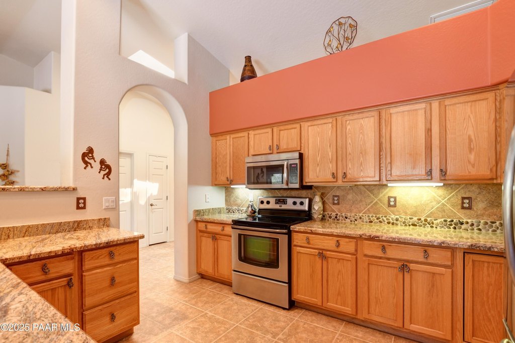 Prescott, Arizona, 86305, United States, 3 Bedrooms Bedrooms, ,2 BathroomsBathrooms,Residential,Forsale,1886195