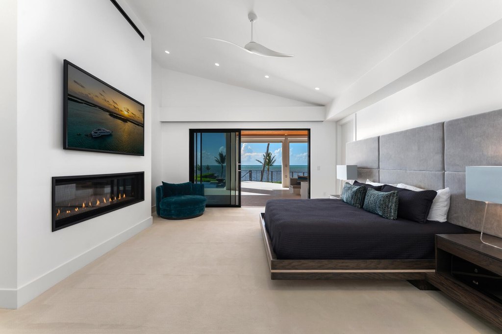 Plantation Key, Florida, 33036, United States, 6 Bedrooms Bedrooms, ,8 BathroomsBathrooms,Residential,Forsale,2011105