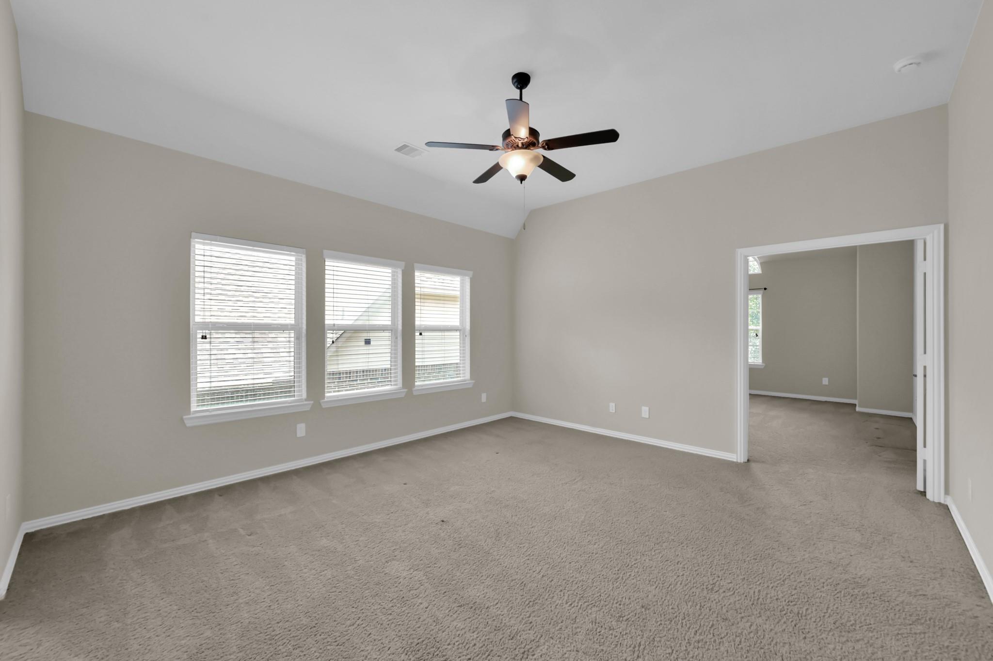 Montgomery, Texas, 77316, United States, 4 Bedrooms Bedrooms, ,3 BathroomsBathrooms,Residential,Forsale,1953065