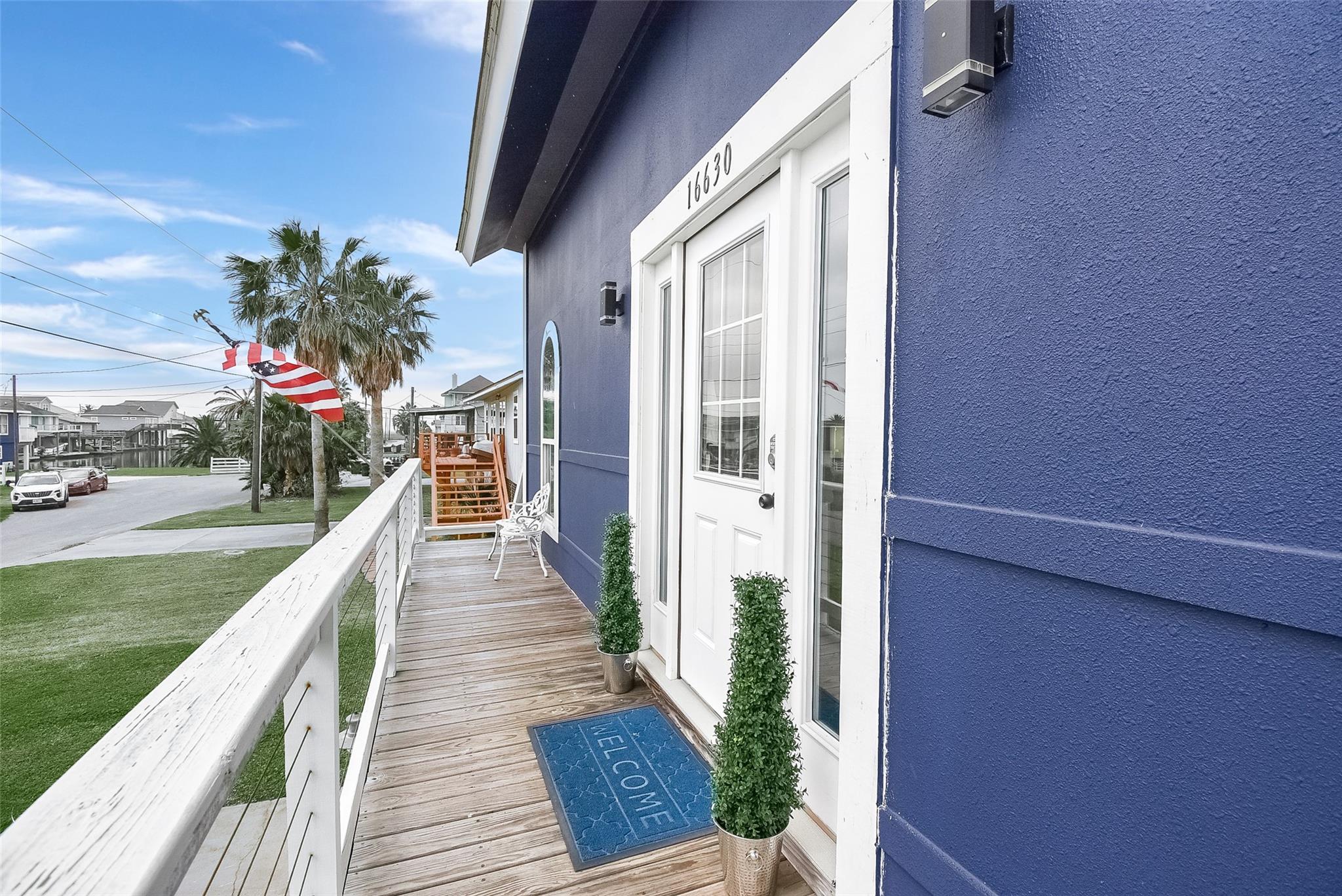 Jamaica Beach, Texas, 77554, United States, 4 Bedrooms Bedrooms, ,3 BathroomsBathrooms,Residential,Forsale,1953067
