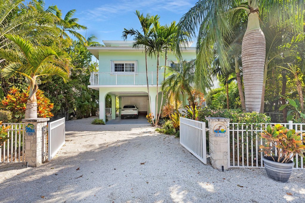 Key Largo, Florida, 33070, United States, 3 Bedrooms Bedrooms, ,2 BathroomsBathrooms,Residential,Forsale,1944349