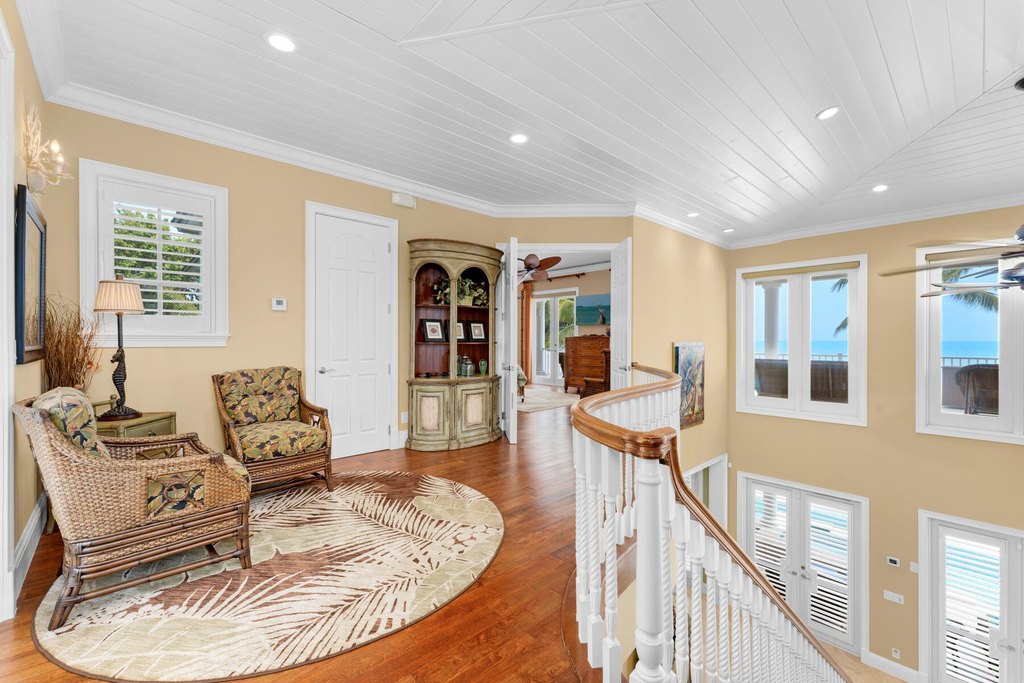 Lower Matecumbe, Florida, 33036, United States, 5 Bedrooms Bedrooms, ,5.5 BathroomsBathrooms,Residential,Forsale,1971975