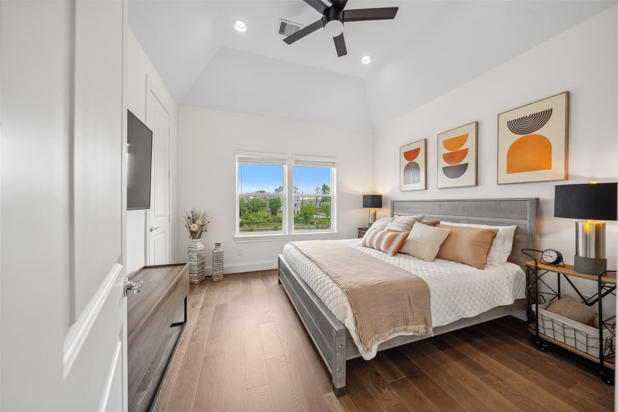 Houston, Texas, 77007, United States, 3 Bedrooms Bedrooms, ,3 BathroomsBathrooms,Residential,Forsale,1953056