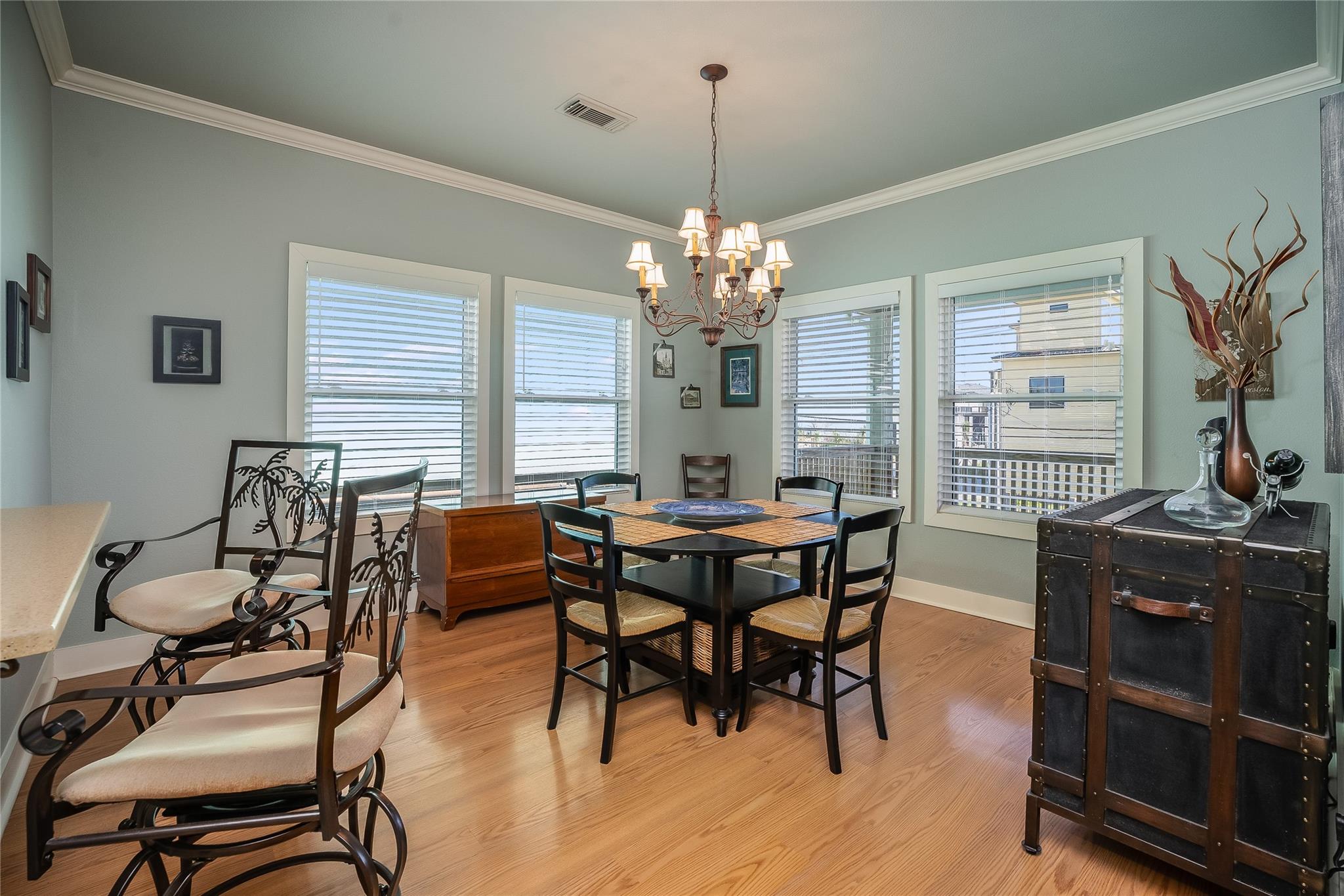 Seabrook, Texas, 77586, United States, 3 Bedrooms Bedrooms, ,2 BathroomsBathrooms,Residential,Forsale,1953064