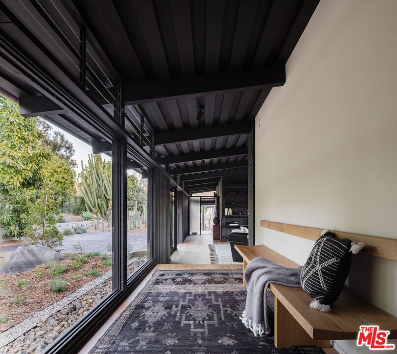 Malibu, California, 90265, United States, 3 Bedrooms Bedrooms, ,3.5 BathroomsBathrooms,Residential,Forsale,1985958