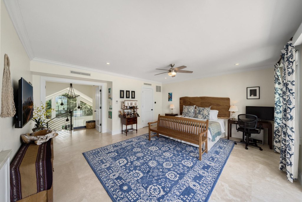 Upper Matecumbe Key Islamorada, Florida, 33036, United States, 7 Bedrooms Bedrooms, ,9.5 BathroomsBathrooms,Residential,Forsale,1971981