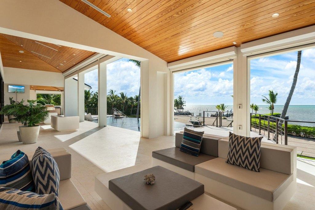 Plantation Key, Florida, 33036, United States, 6 Bedrooms Bedrooms, ,8 BathroomsBathrooms,Residential,Forsale,2011105