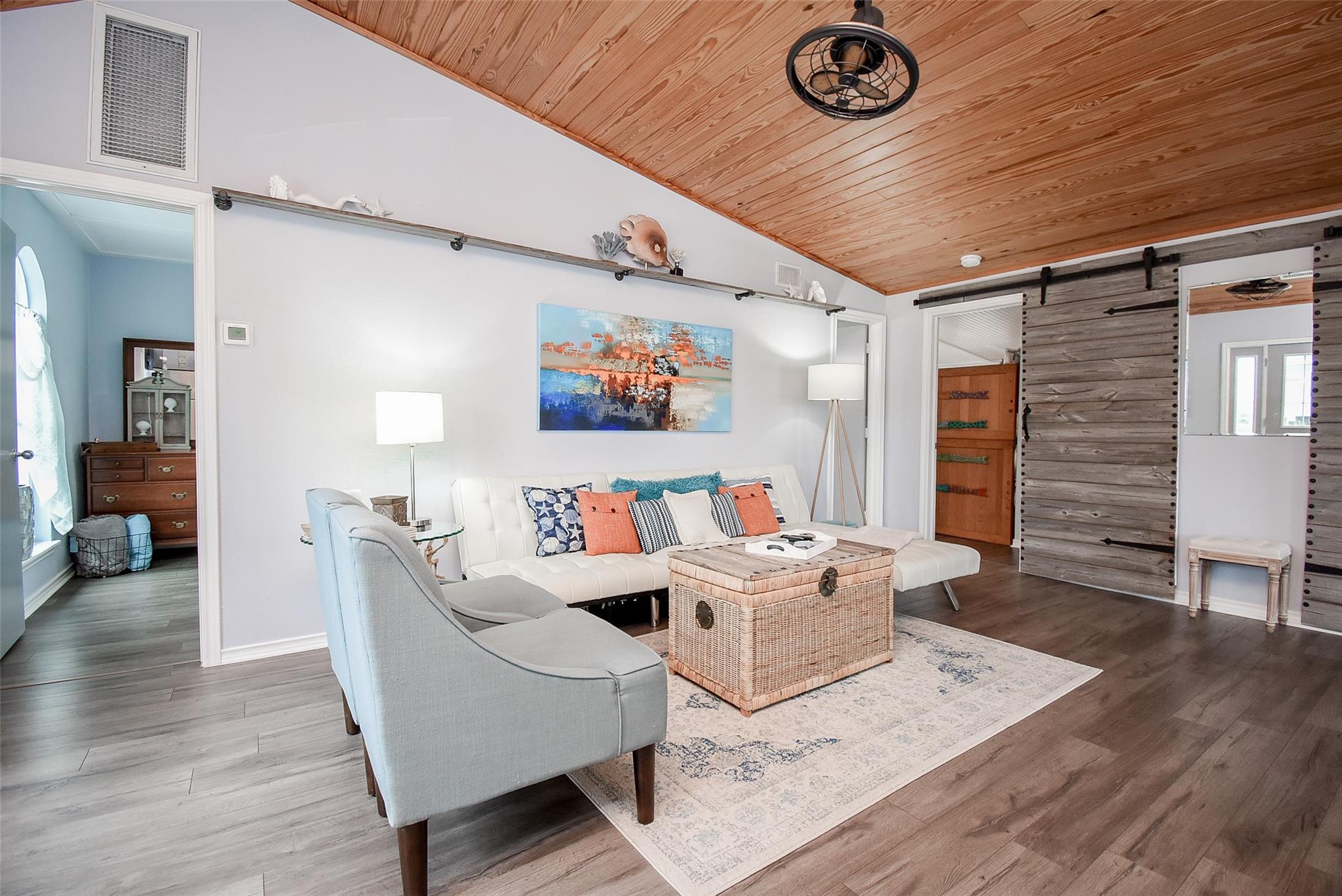 Jamaica Beach, Texas, 77554, United States, 4 Bedrooms Bedrooms, ,3 BathroomsBathrooms,Residential,Forsale,1953067