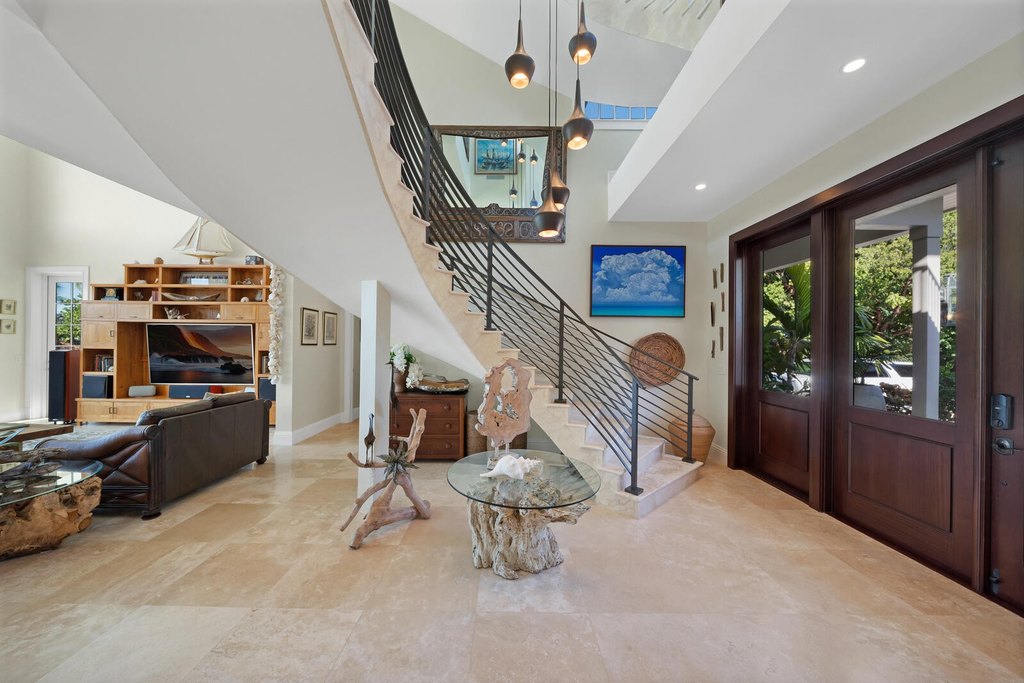 Upper Matecumbe Key Islamorada, Florida, 33036, United States, 7 Bedrooms Bedrooms, ,9.5 BathroomsBathrooms,Residential,Forsale,1971981