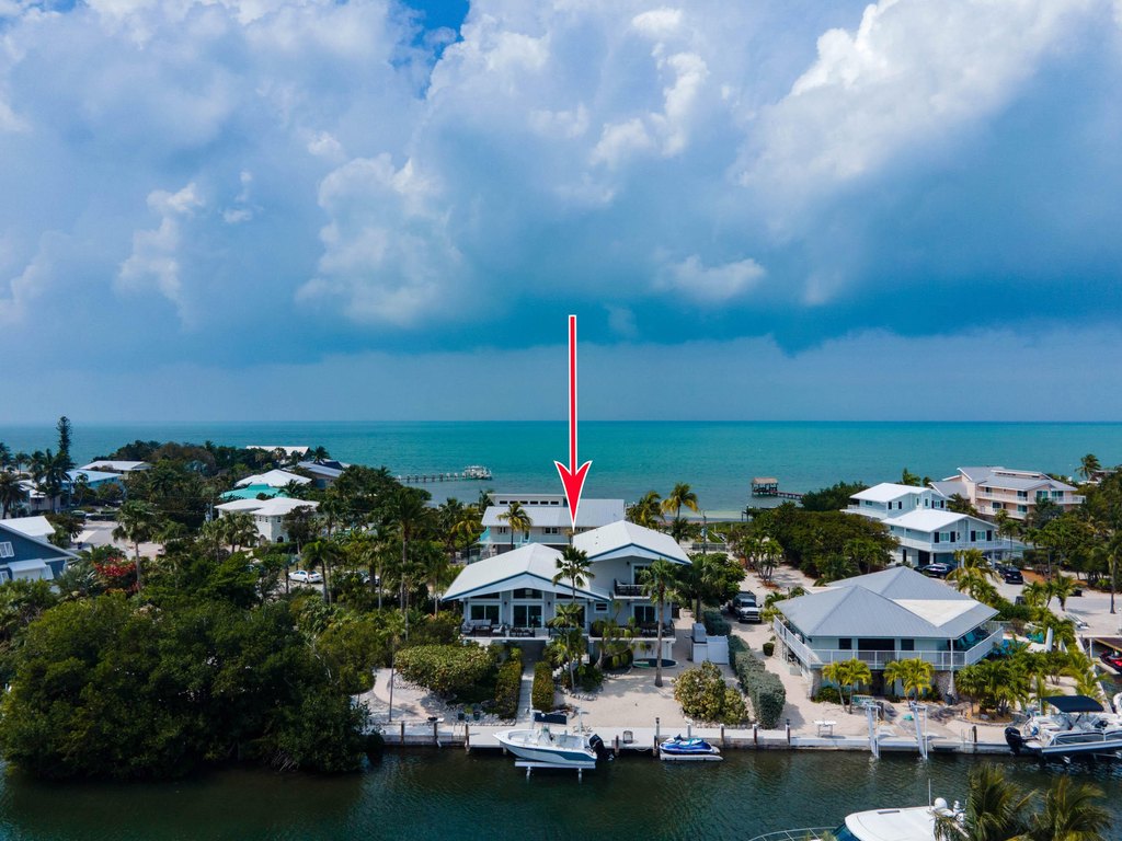 MARATHON, Florida, 33050, United States, 3 Bedrooms Bedrooms, ,2 BathroomsBathrooms,Residential,Forsale,2004363