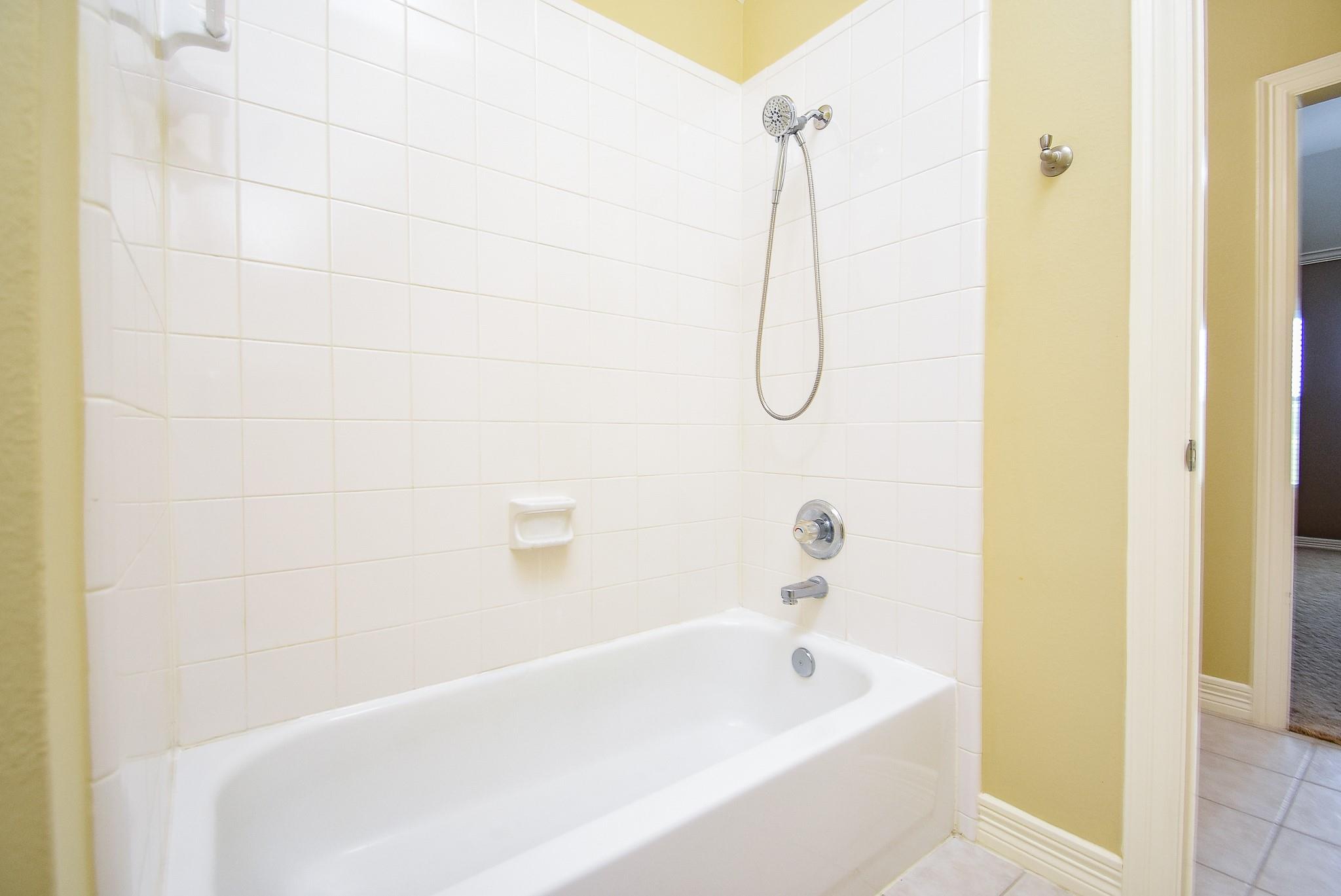 Missouri City, Texas, 77459, United States, 4 Bedrooms Bedrooms, ,3 BathroomsBathrooms,Residential,Forsale,1934896