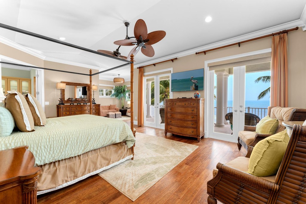 Lower Matecumbe, Florida, 33036, United States, 5 Bedrooms Bedrooms, ,5.5 BathroomsBathrooms,Residential,Forsale,1971975