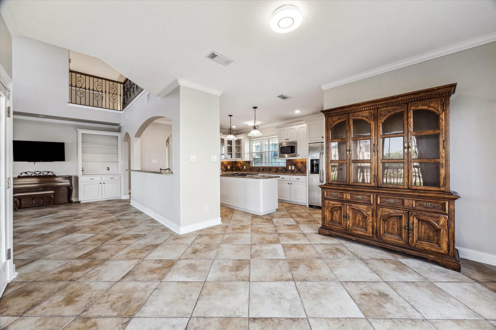 Hitchcock, Texas, 77563, United States, 4 Bedrooms Bedrooms, ,3 BathroomsBathrooms,Residential,Forsale,1953058