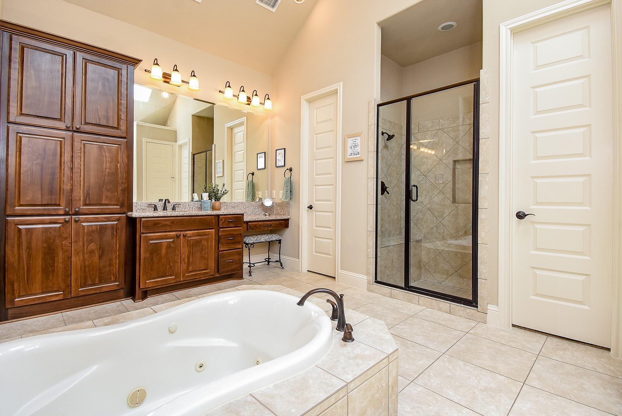 Richmond, Texas, 77407, United States, 4 Bedrooms Bedrooms, ,3 BathroomsBathrooms,Residential,Forsale,1934895