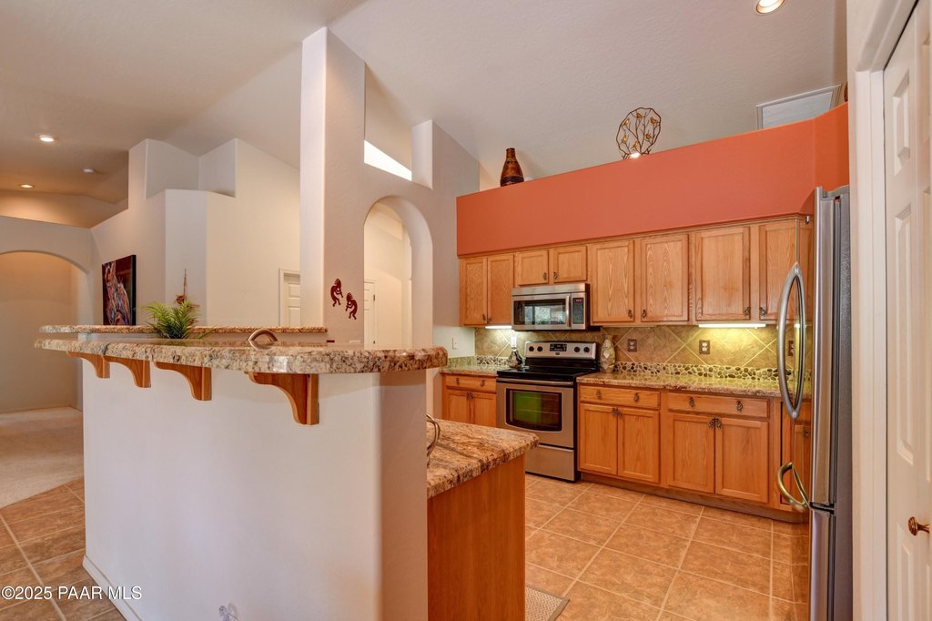Prescott, Arizona, 86305, United States, 3 Bedrooms Bedrooms, ,2 BathroomsBathrooms,Residential,Forsale,1886195