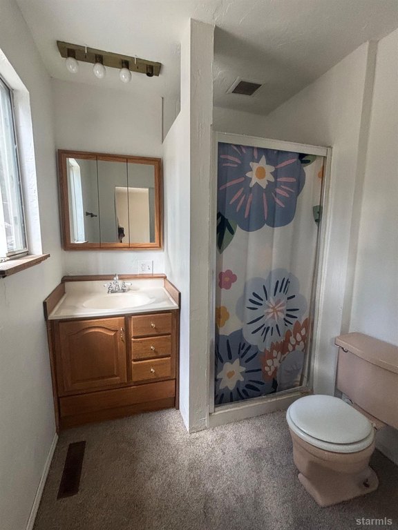 South Lake Tahoe, California, 96150, United States, 4 Bedrooms Bedrooms, ,3 BathroomsBathrooms,Residential,Forsale,1886500