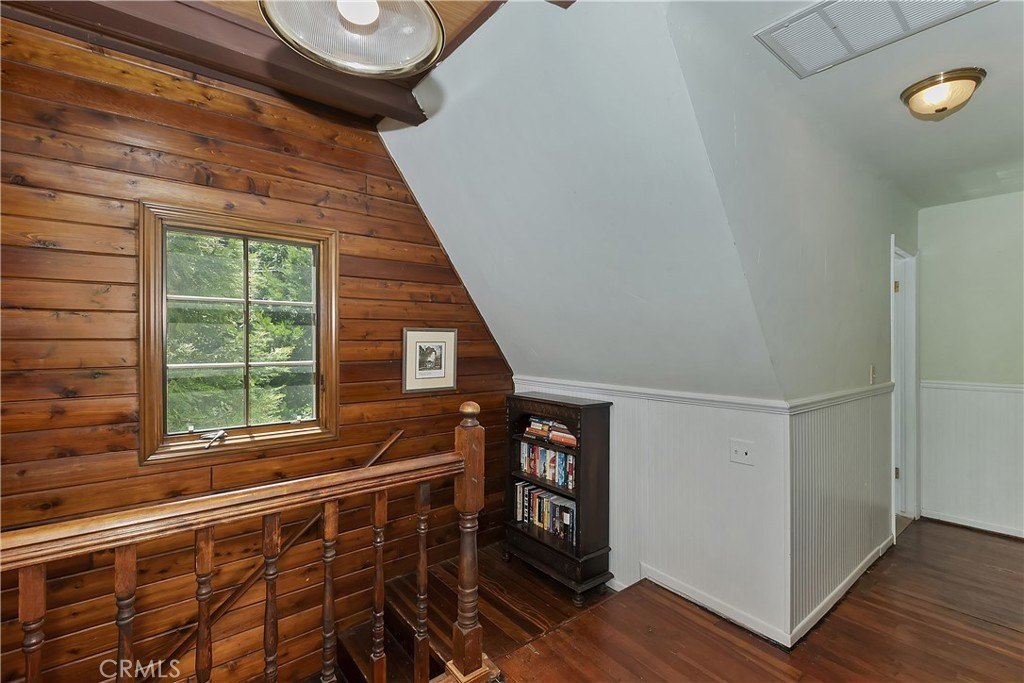 Lake Arrowhead, California, 92352, United States, 3 Bedrooms Bedrooms, ,3.5 BathroomsBathrooms,Residential,Forsale,1886298