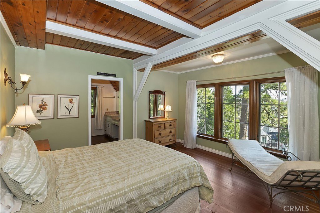 Lake Arrowhead, California, 92352, United States, 3 Bedrooms Bedrooms, ,3.5 BathroomsBathrooms,Residential,Forsale,1886298