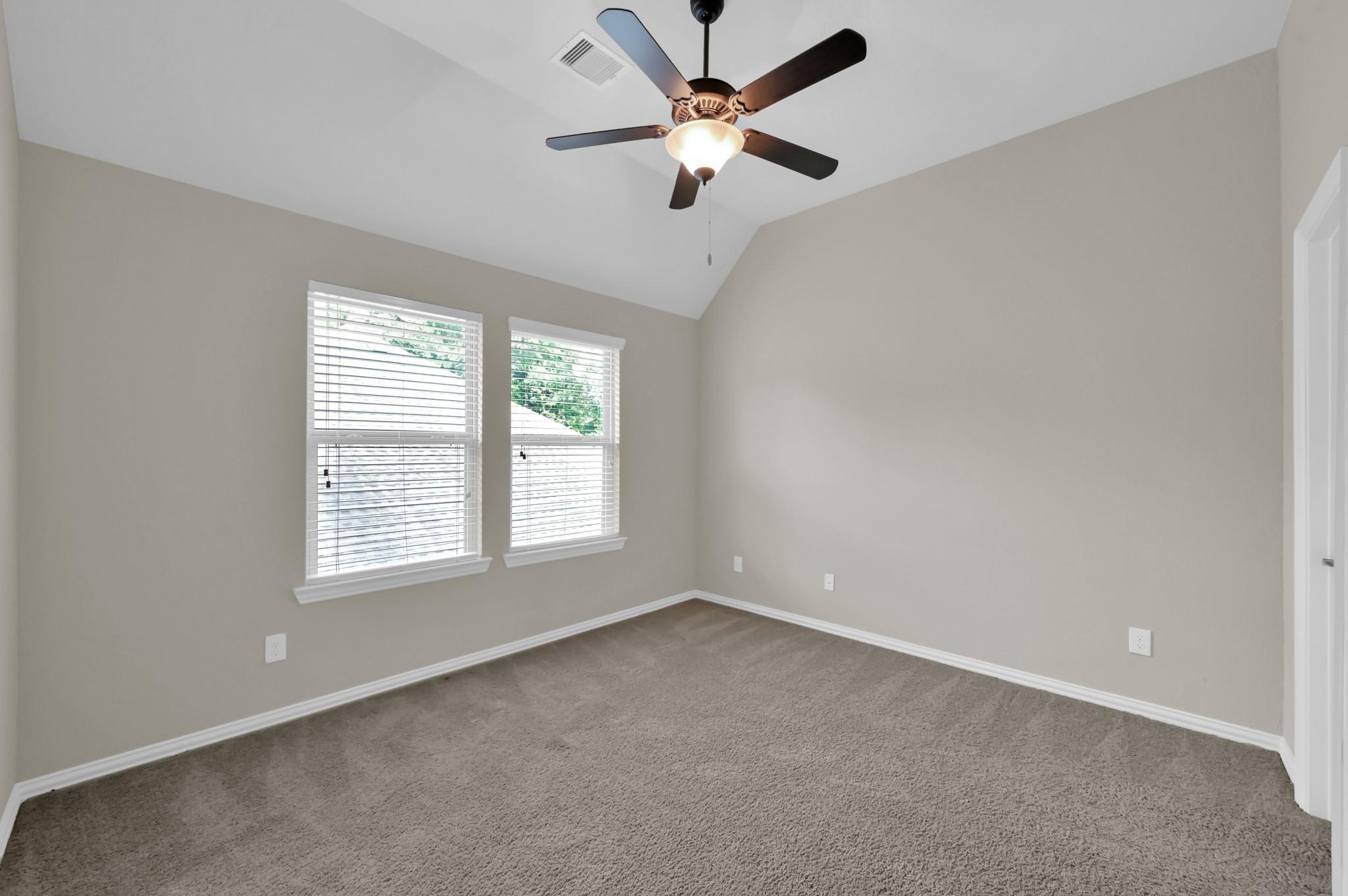 Montgomery, Texas, 77316, United States, 4 Bedrooms Bedrooms, ,3 BathroomsBathrooms,Residential,Forsale,1953065