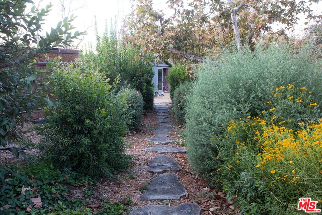 Malibu, California, 90265, United States, 3 Bedrooms Bedrooms, ,3.5 BathroomsBathrooms,Residential,Forsale,1985958