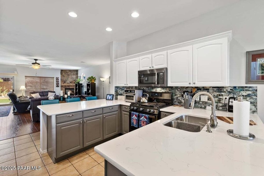Prescott Valley, Arizona, 86315, United States, 3 Bedrooms Bedrooms, ,2 BathroomsBathrooms,Residential,Forsale,1903159