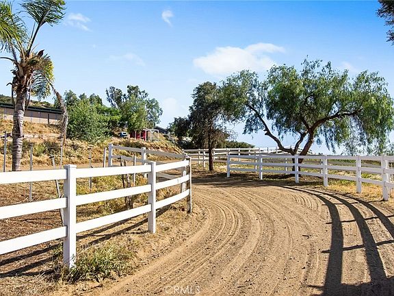 Temecula, California, 92592, United States, 3 Bedrooms Bedrooms, ,2 BathroomsBathrooms,Residential,Forsale,1933750