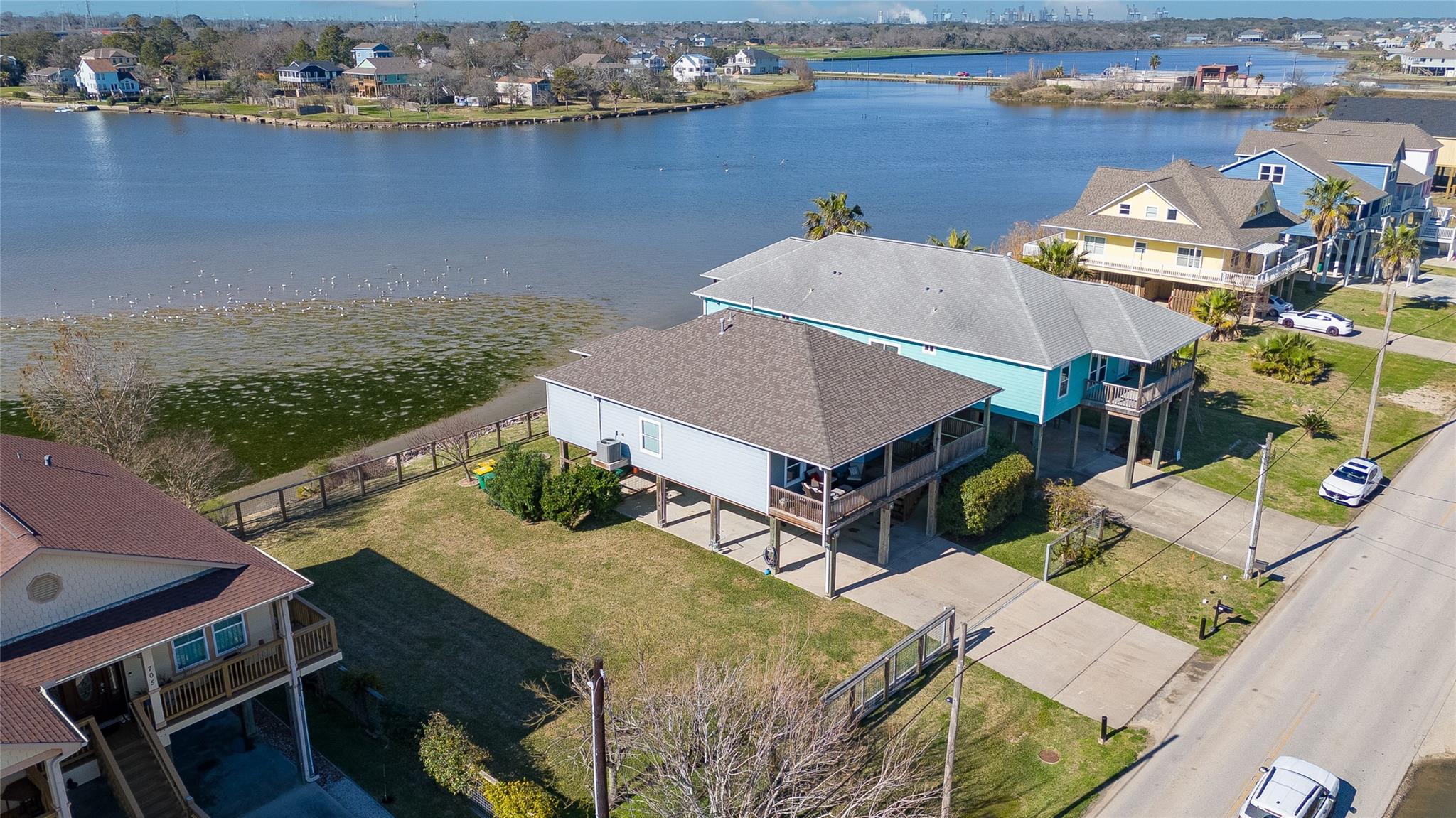 Seabrook, Texas, 77586, United States, 3 Bedrooms Bedrooms, ,2 BathroomsBathrooms,Residential,Forsale,1953064
