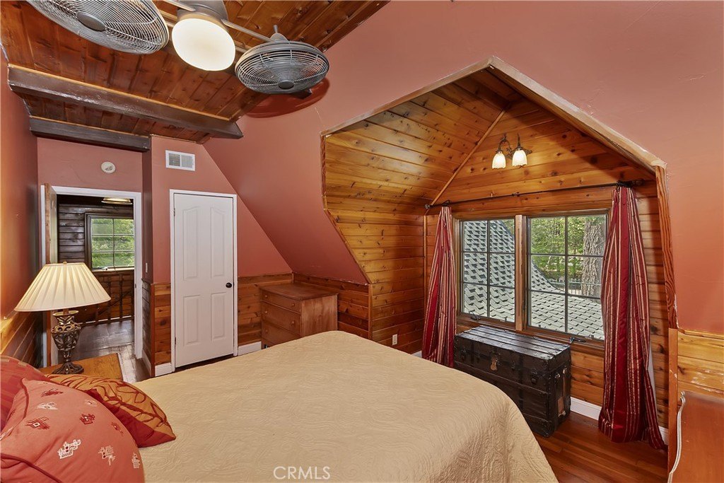 Lake Arrowhead, California, 92352, United States, 3 Bedrooms Bedrooms, ,3.5 BathroomsBathrooms,Residential,Forsale,1886298