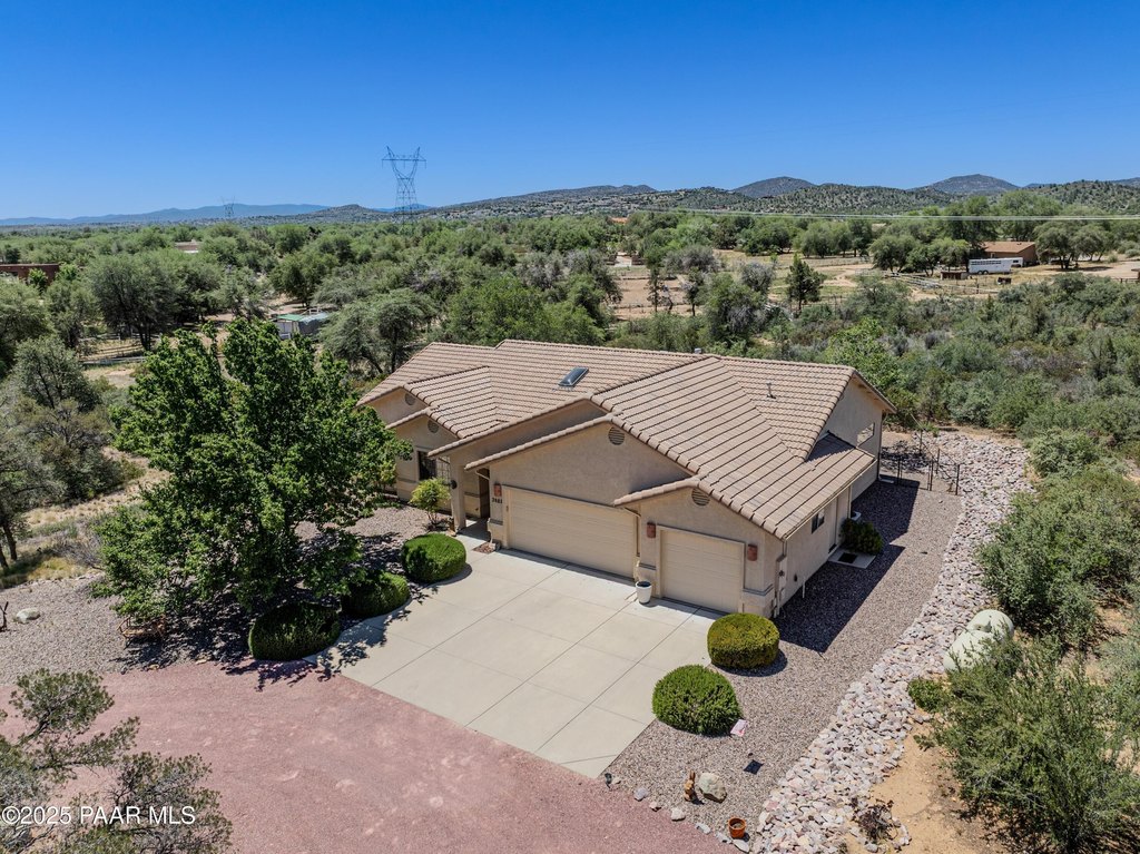 Prescott, Arizona, 86305, United States, 3 Bedrooms Bedrooms, ,2 BathroomsBathrooms,Residential,Forsale,1886195