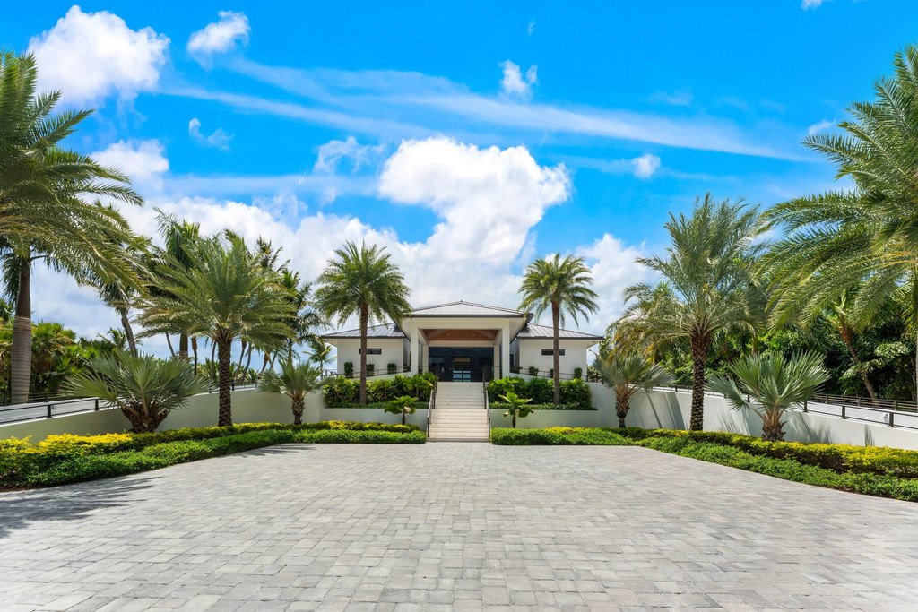 Plantation Key, Florida, 33036, United States, 6 Bedrooms Bedrooms, ,8 BathroomsBathrooms,Residential,Forsale,2011105