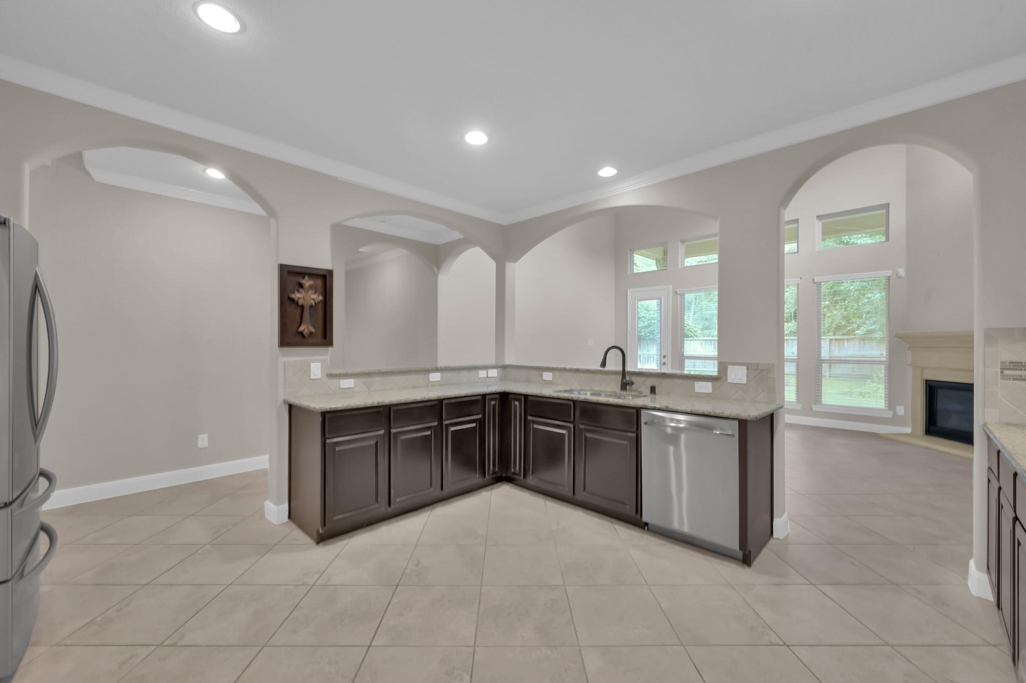 Montgomery, Texas, 77316, United States, 4 Bedrooms Bedrooms, ,3 BathroomsBathrooms,Residential,Forsale,1953065