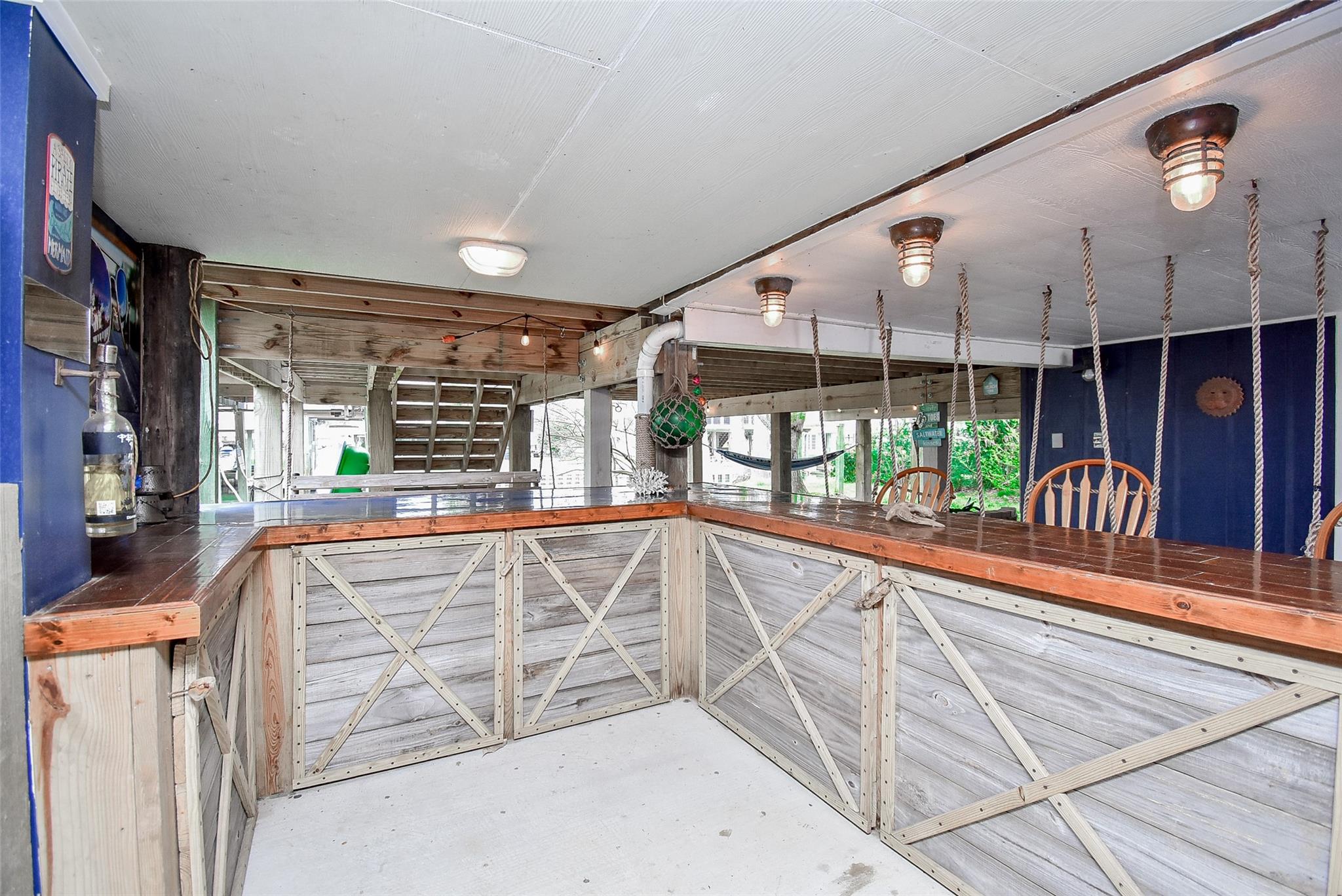Jamaica Beach, Texas, 77554, United States, 4 Bedrooms Bedrooms, ,3 BathroomsBathrooms,Residential,Forsale,1953067