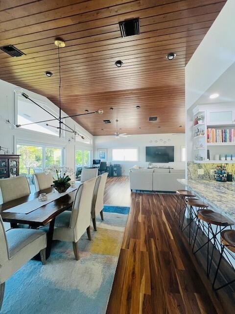 MARATHON, Florida, 33050, United States, 3 Bedrooms Bedrooms, ,2 BathroomsBathrooms,Residential,Forsale,2004363