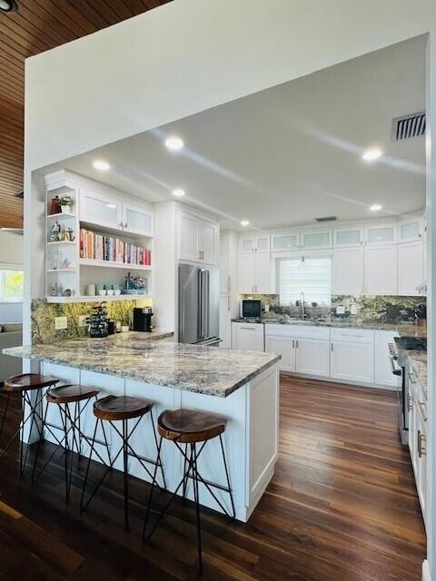 MARATHON, Florida, 33050, United States, 3 Bedrooms Bedrooms, ,2 BathroomsBathrooms,Residential,Forsale,2004363