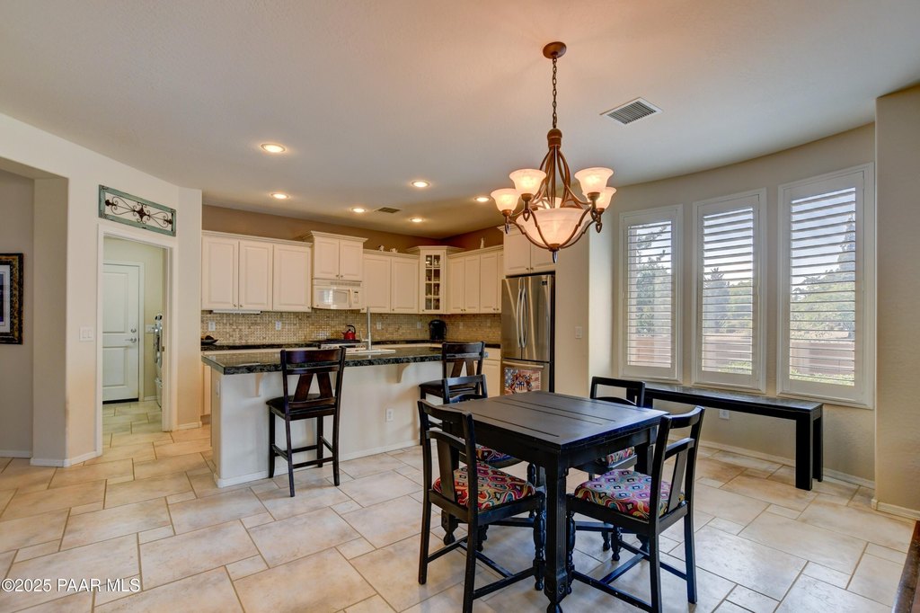 Prescott Valley, Arizona, 86314, United States, 3 Bedrooms Bedrooms, ,2 BathroomsBathrooms,Residential,Forsale,1903155