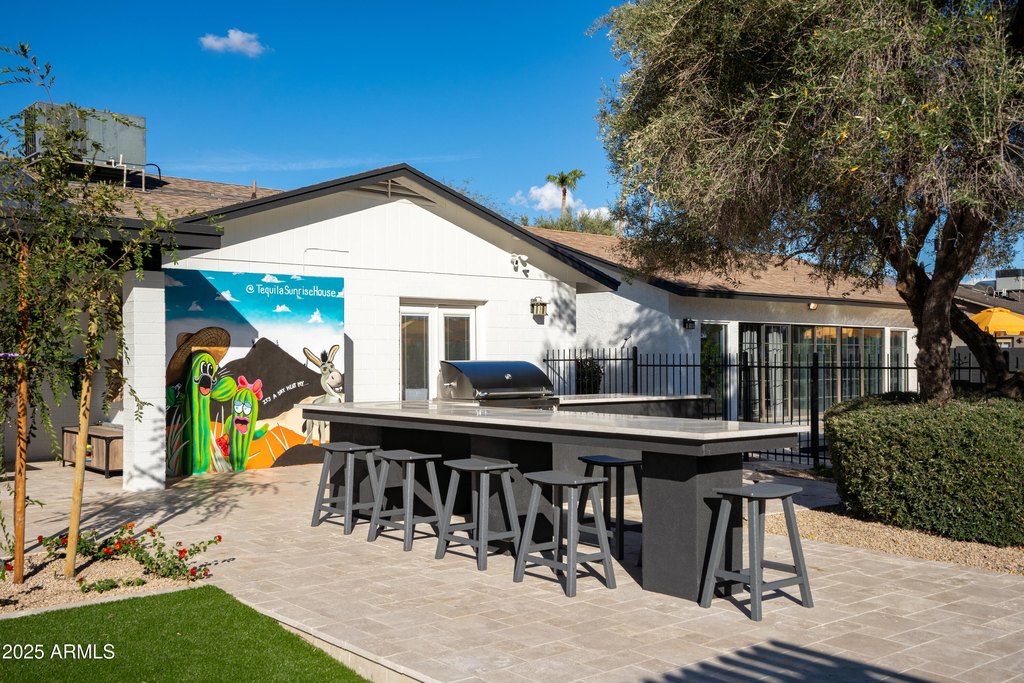 Scottsdale, Arizona, 85260, United States, 5 Bedrooms Bedrooms, ,5 BathroomsBathrooms,Residential,Forsale,1934076