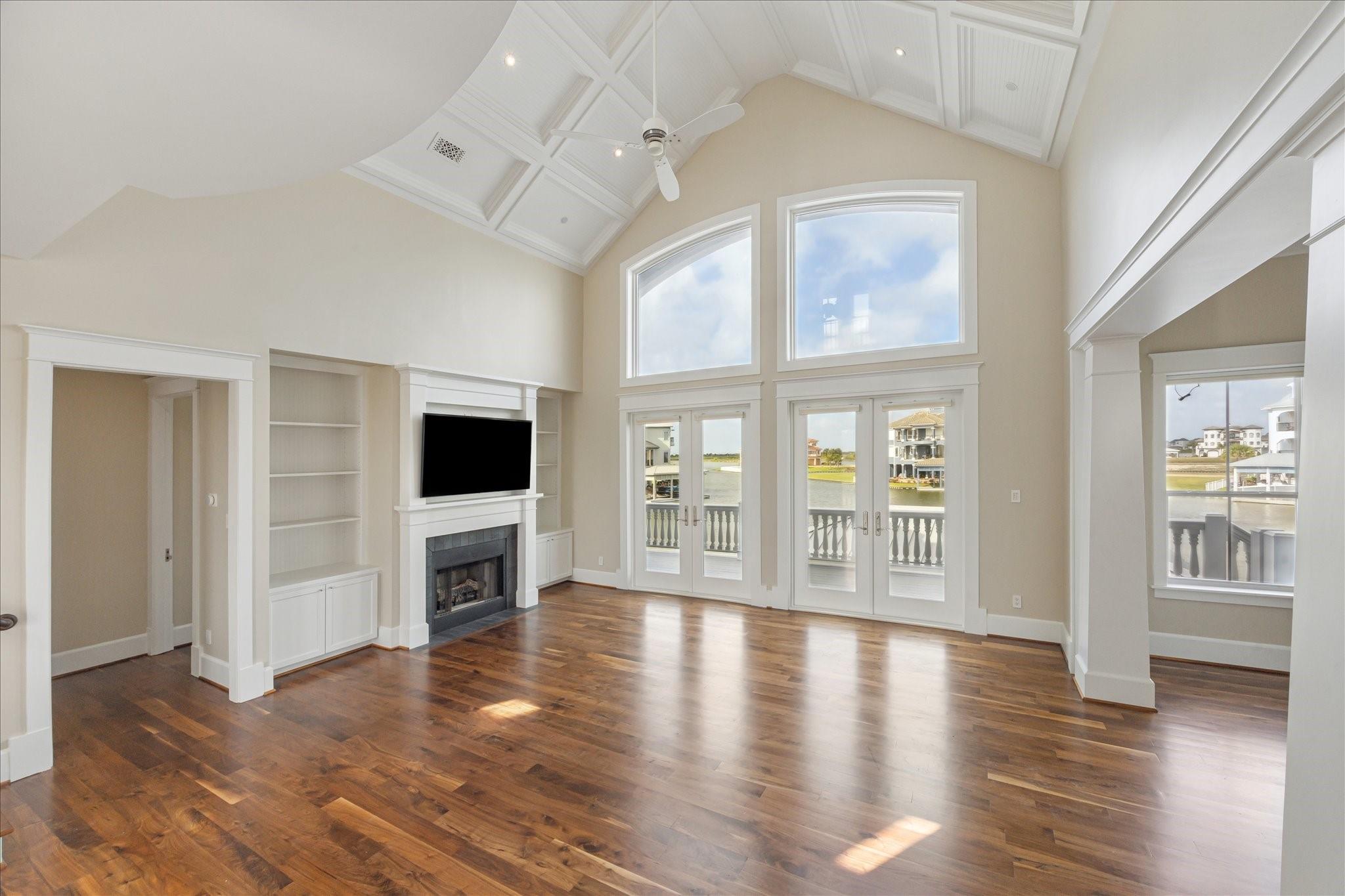 Hitchcock, Texas, 77563, United States, 4 Bedrooms Bedrooms, ,3 BathroomsBathrooms,Residential,Forsale,1953060