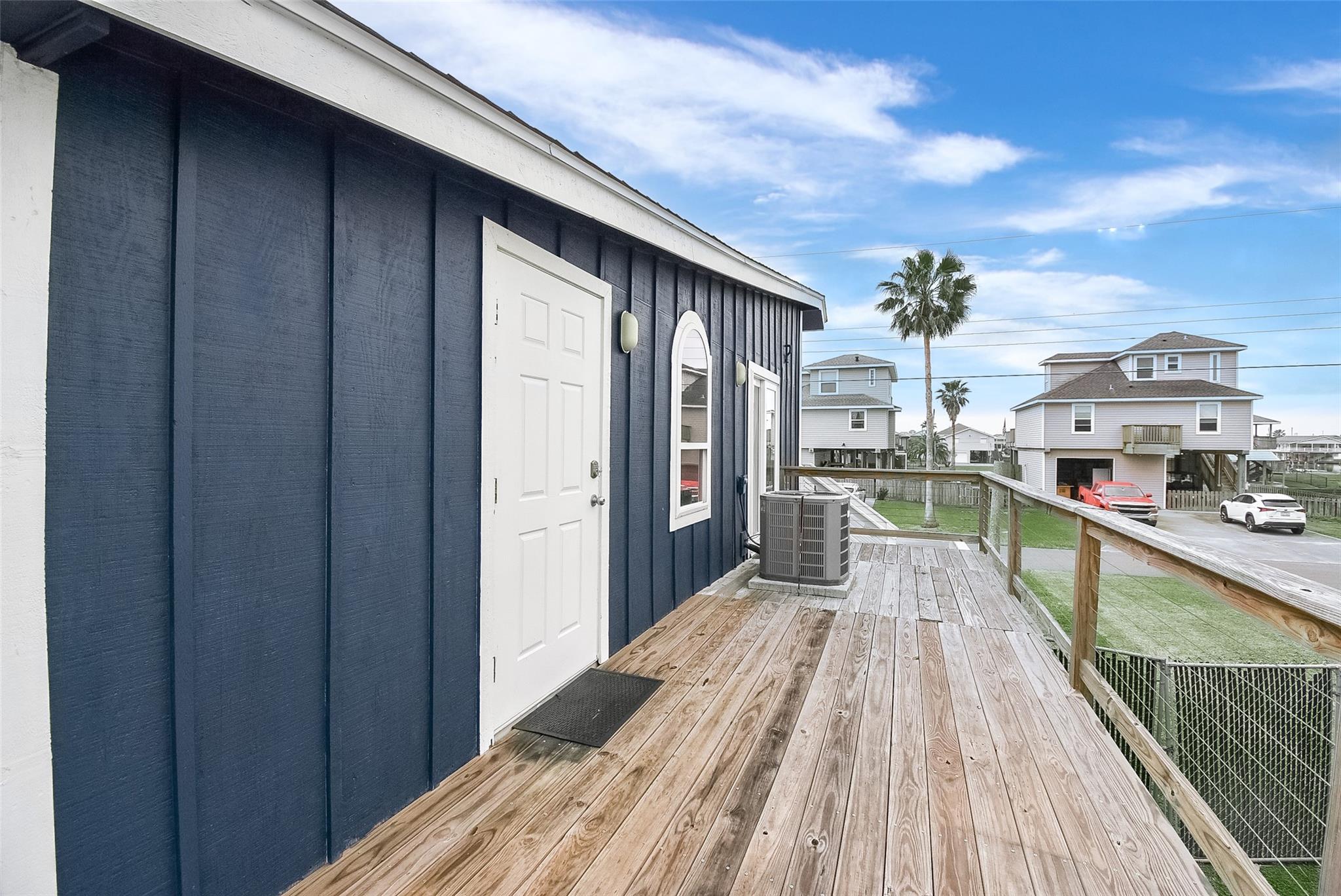 Jamaica Beach, Texas, 77554, United States, 4 Bedrooms Bedrooms, ,3 BathroomsBathrooms,Residential,Forsale,1953067