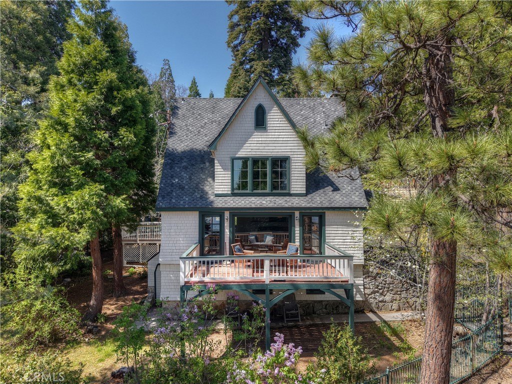 Lake Arrowhead, California, 92352, United States, 3 Bedrooms Bedrooms, ,3.5 BathroomsBathrooms,Residential,Forsale,1886298