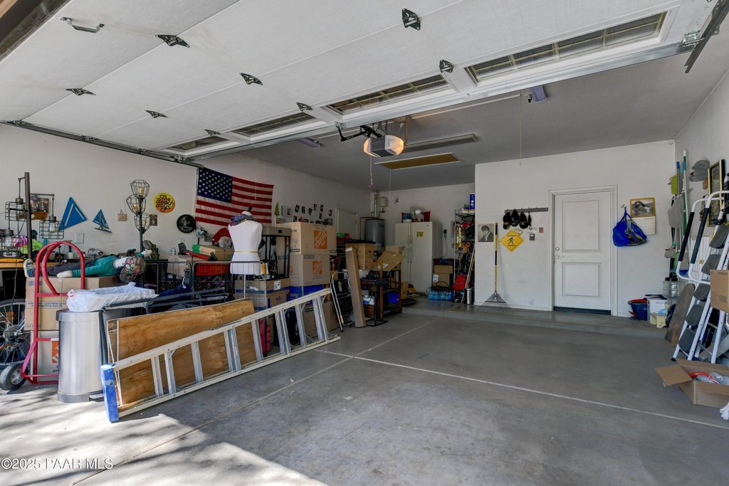 Prescott Valley, Arizona, 86314, United States, 3 Bedrooms Bedrooms, ,2 BathroomsBathrooms,Residential,Forsale,1903155