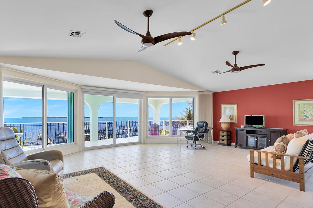 Key Largo, Florida, 33070, United States, 3 Bedrooms Bedrooms, ,2 BathroomsBathrooms,Residential,Forsale,1944349