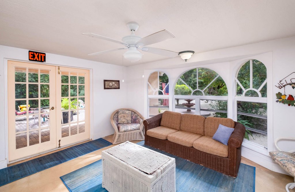 Key Largo, Florida, 33037, United States, 10 Bedrooms Bedrooms, ,9 BathroomsBathrooms,Residential,Forsale,1944409