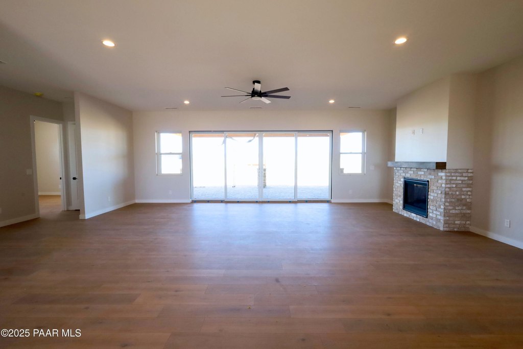 Prescott Valley, Arizona, 86315, United States, 4 Bedrooms Bedrooms, ,3.5 BathroomsBathrooms,Residential,Forsale,1903157