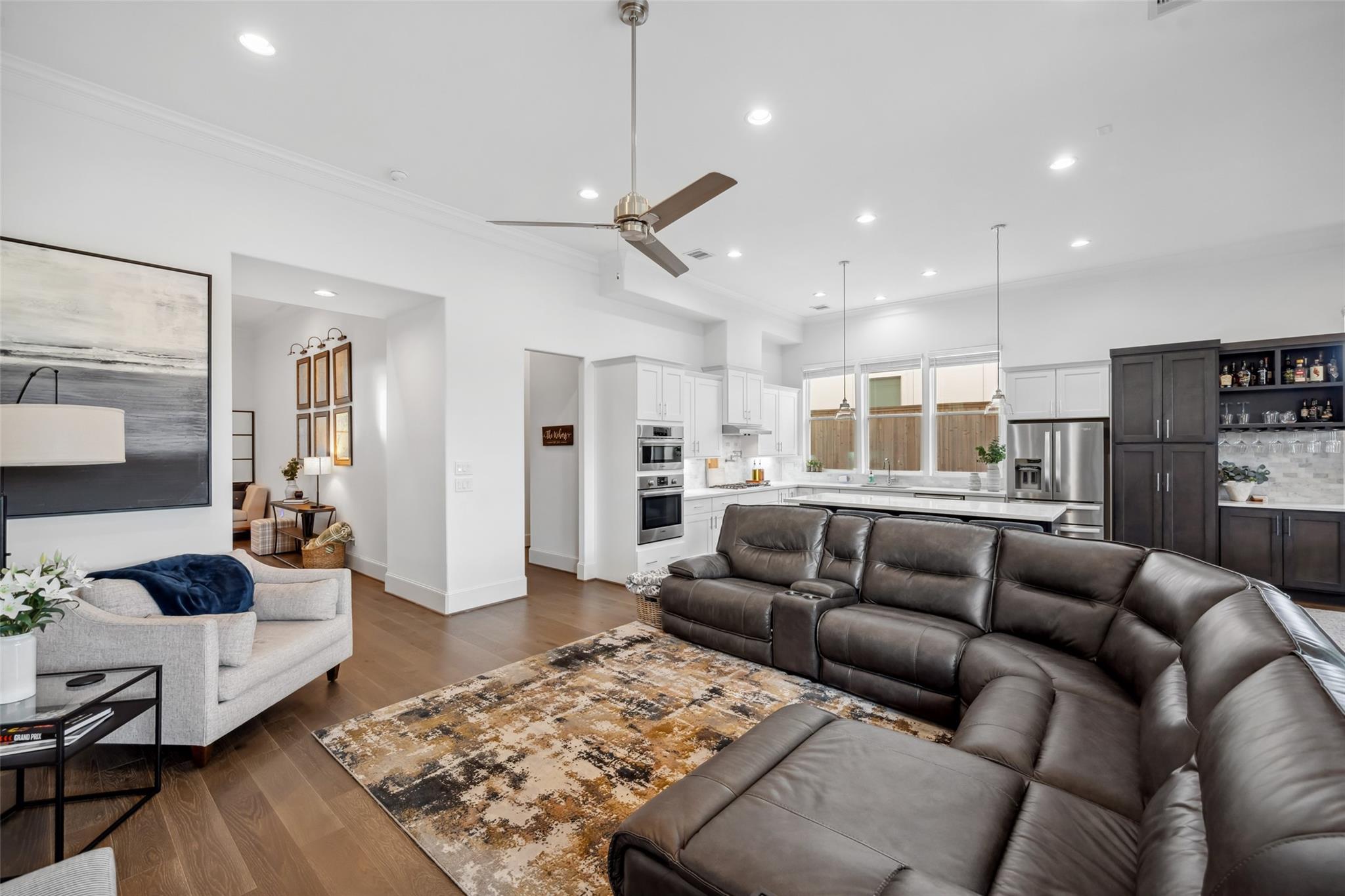 Houston, Texas, 77007, United States, 3 Bedrooms Bedrooms, ,3 BathroomsBathrooms,Residential,Forsale,1953056