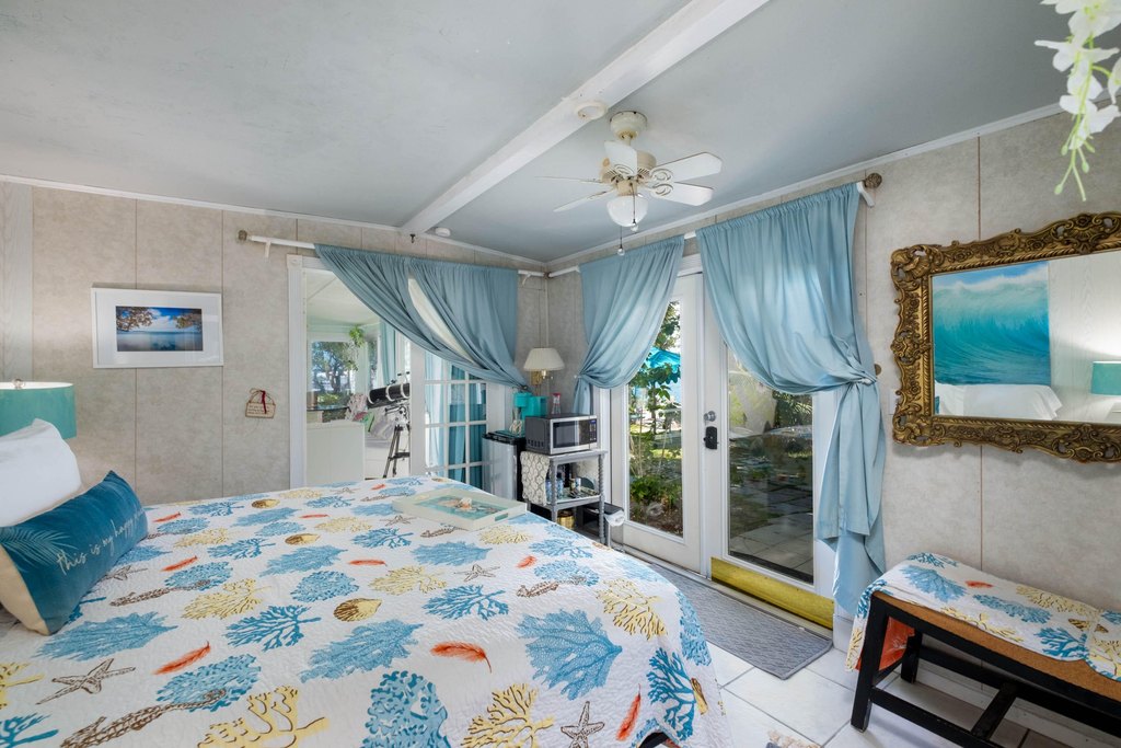 Key Largo, Florida, 33037, United States, 10 Bedrooms Bedrooms, ,9 BathroomsBathrooms,Residential,Forsale,1944409